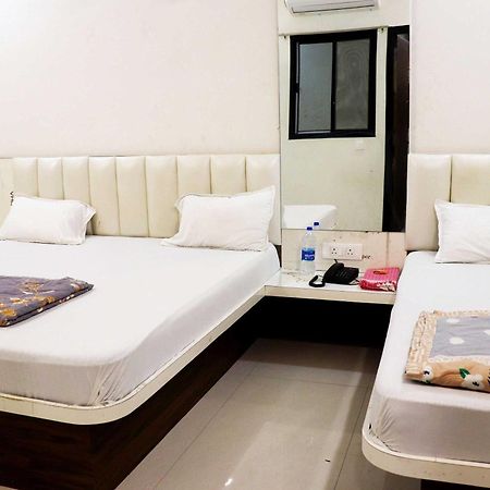 Hotel Gayatri Palace Godarpura Εξωτερικό φωτογραφία