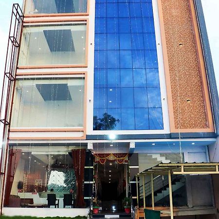 Hotel Gayatri Palace Godarpura Εξωτερικό φωτογραφία