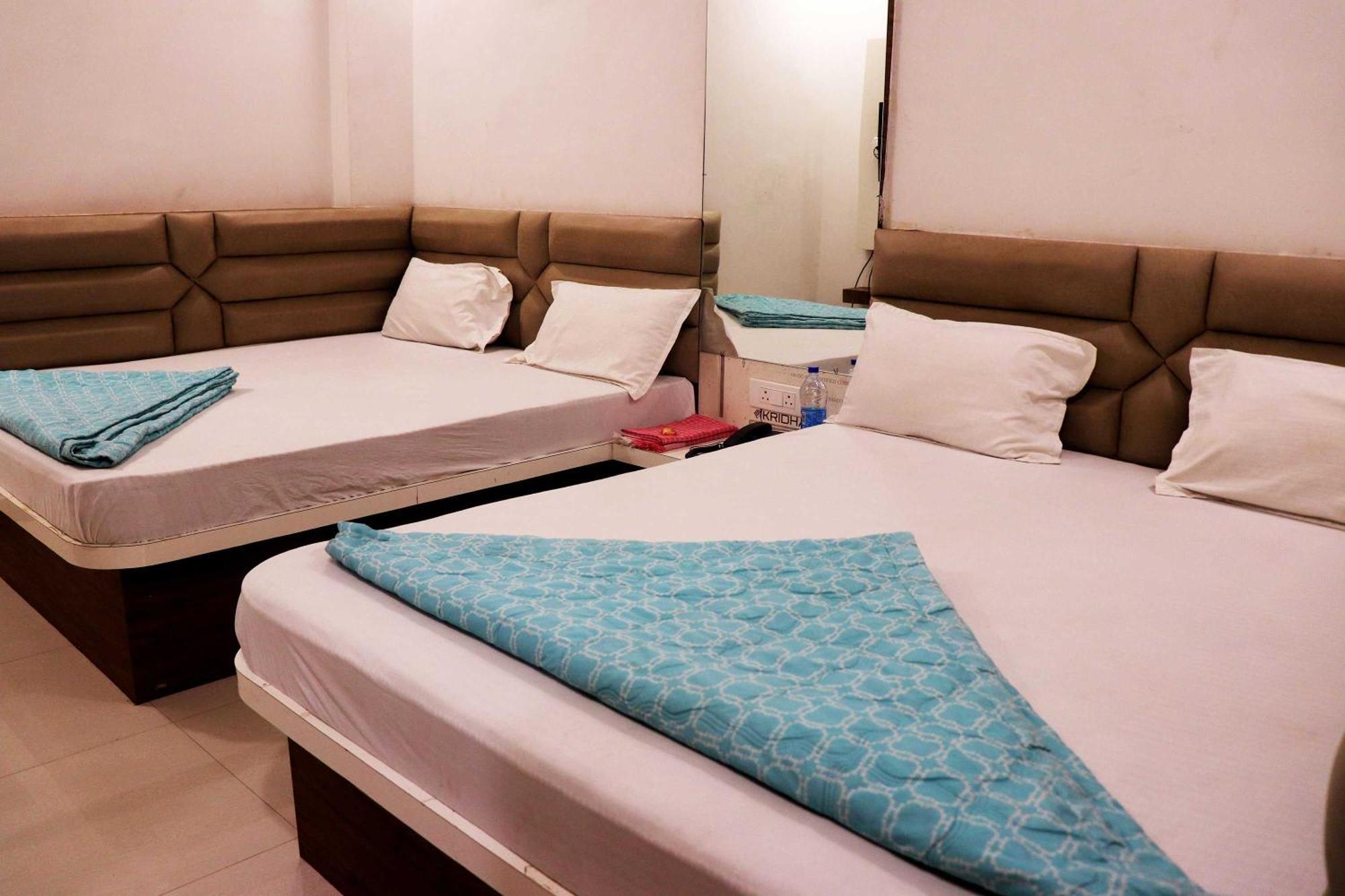 Hotel Gayatri Palace Godarpura Εξωτερικό φωτογραφία