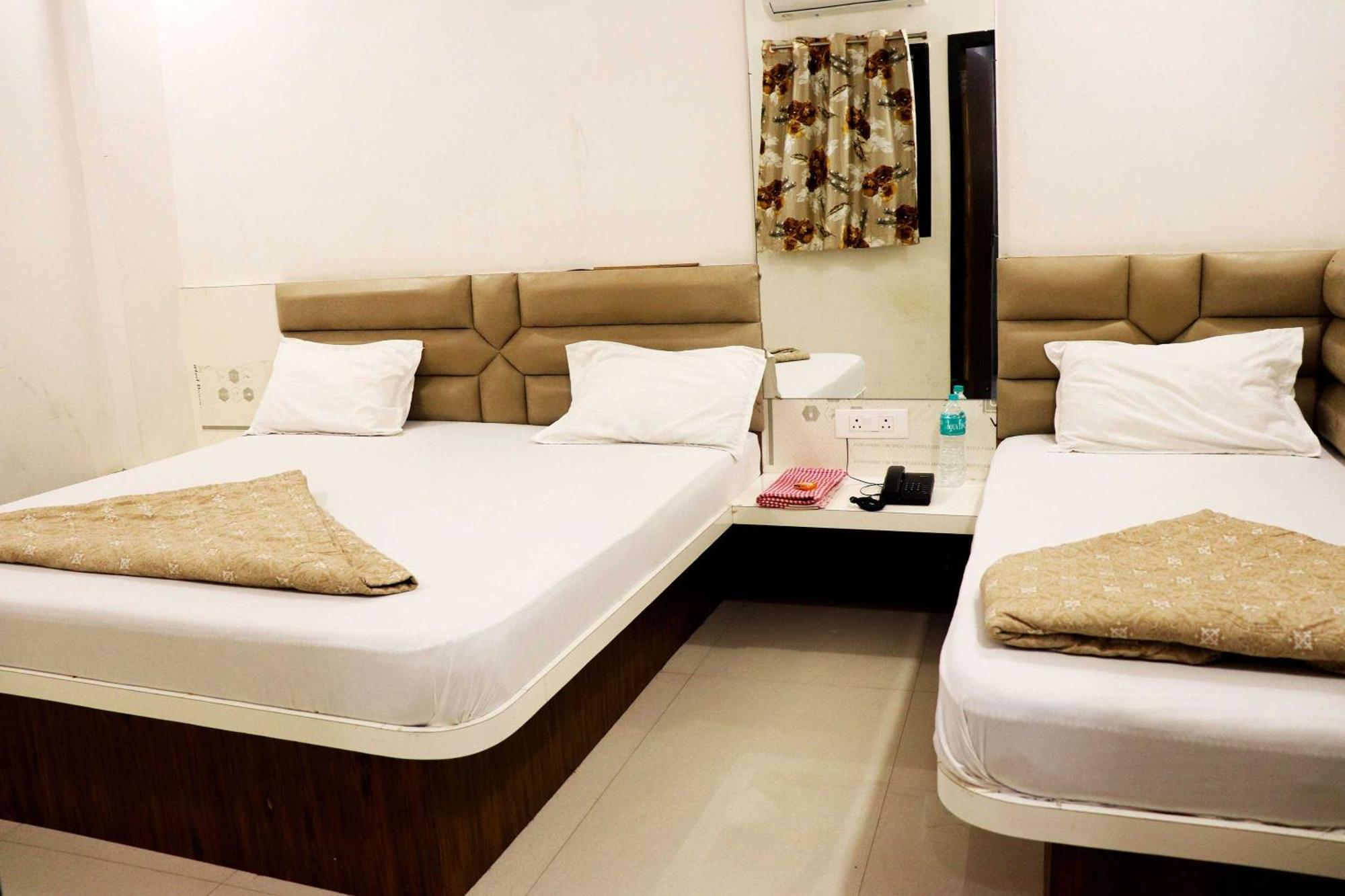 Hotel Gayatri Palace Godarpura Εξωτερικό φωτογραφία
