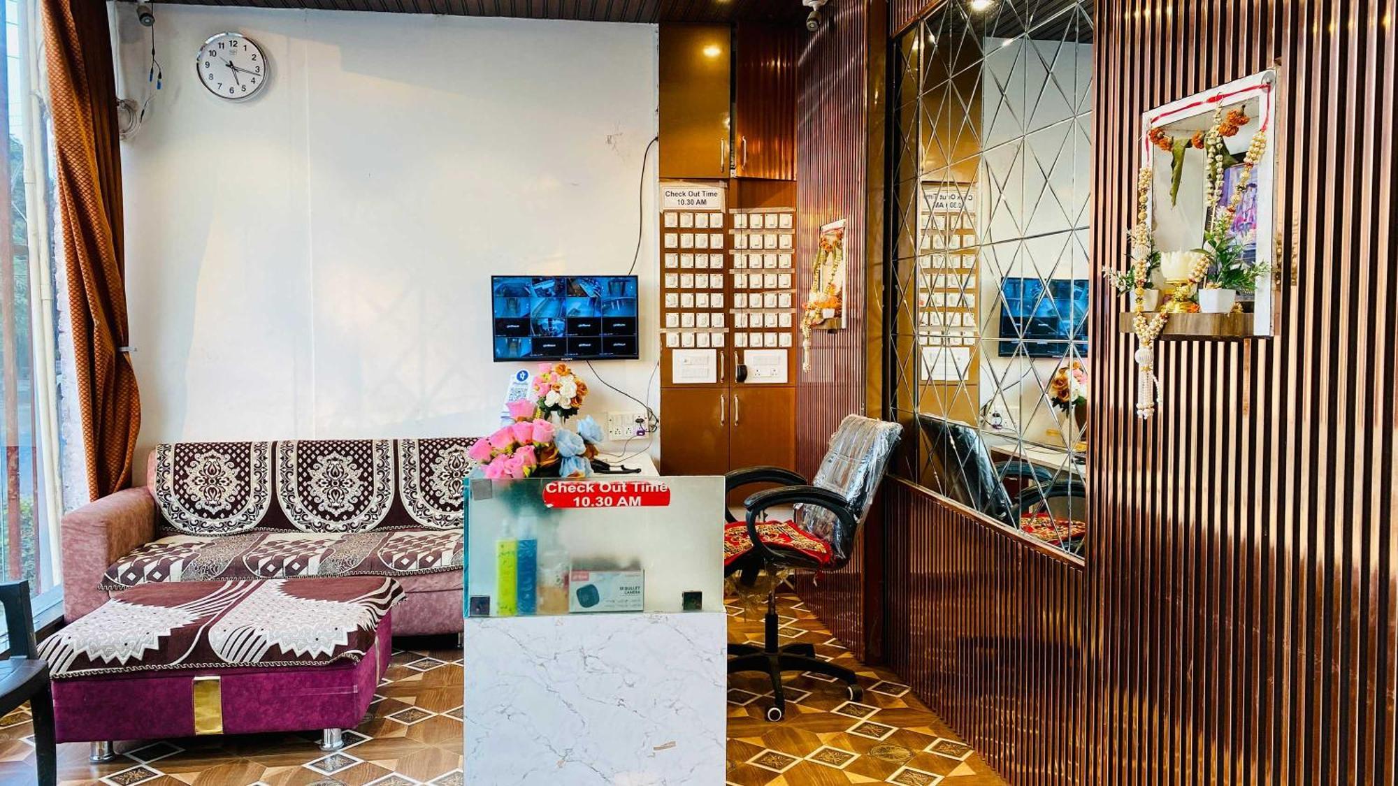 Hotel Gayatri Palace Godarpura Εξωτερικό φωτογραφία